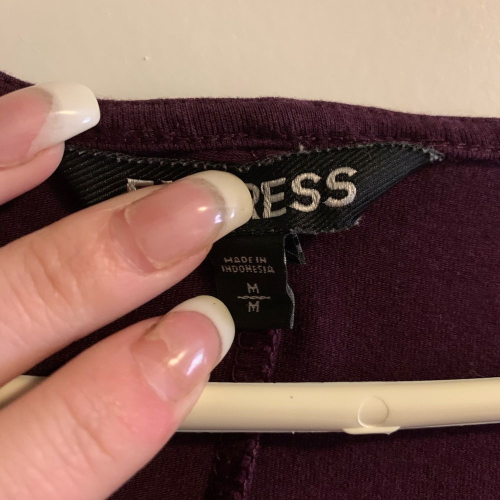 Express dress - Picture 3 of 3